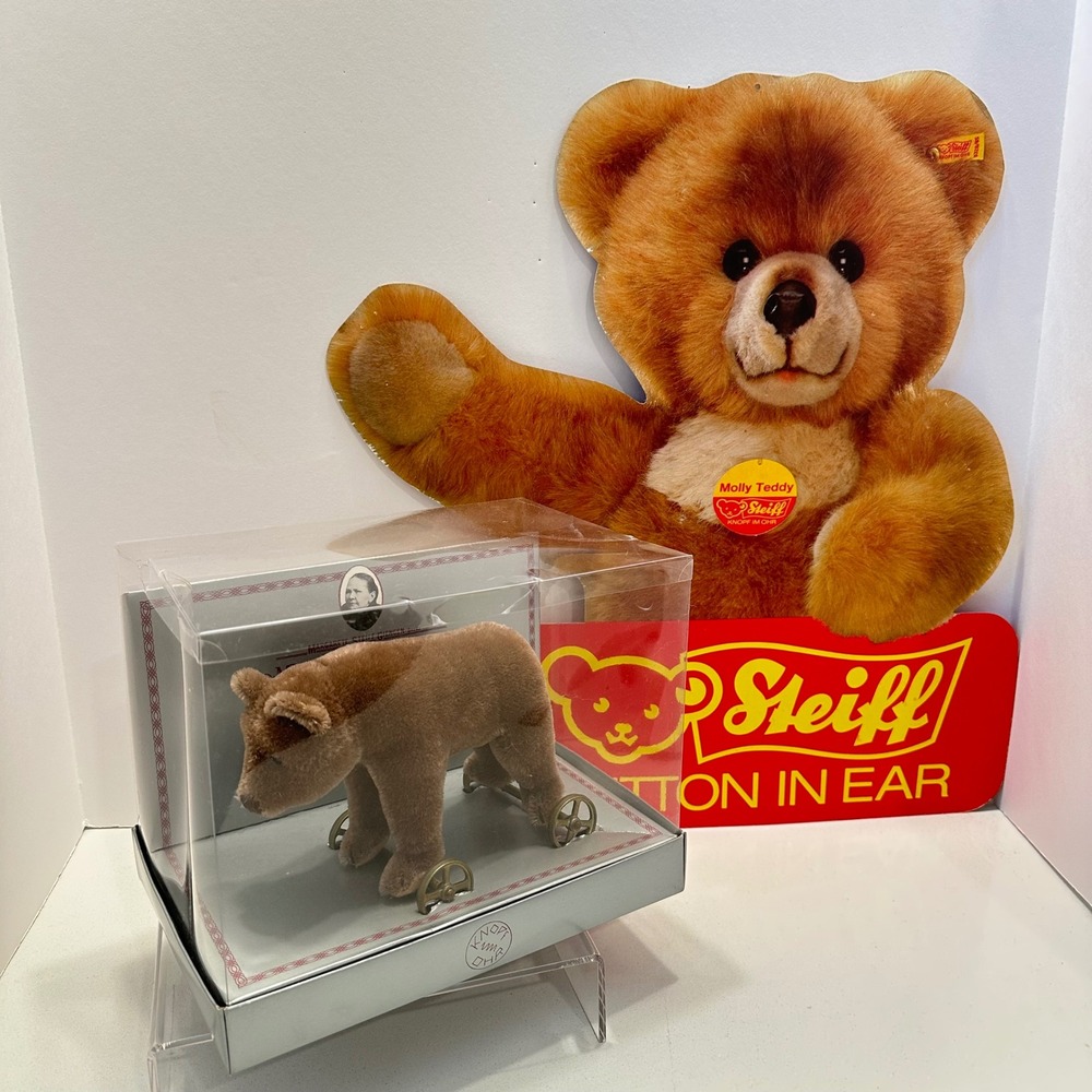 Steiff Museum Collection Bear on Wheels 1905 Replica Mohair Brown 0085/12 1984